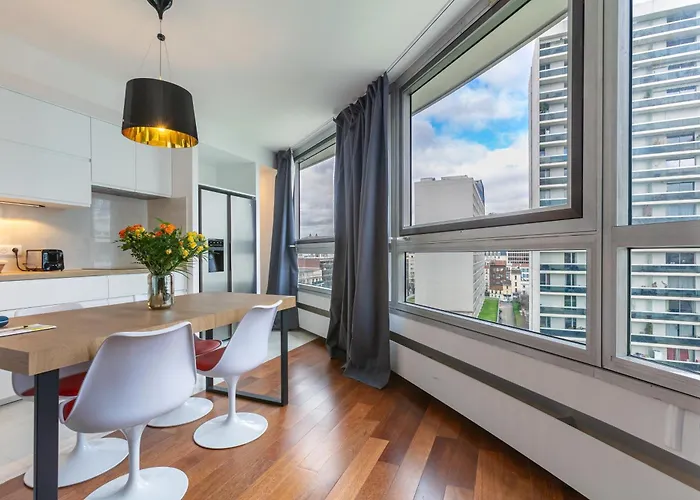 Comfortion Zaira - Suite De Luxe Avec Vue Sur La Defense